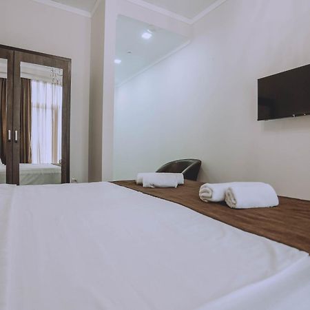 Royal Medis Hotel バトゥーミ エクステリア 写真